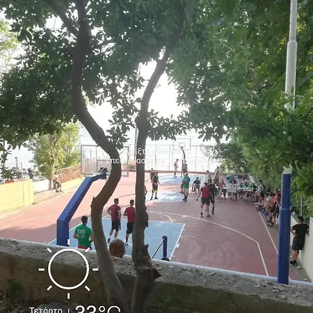 Casa de Férias North Evia Kiki's House *